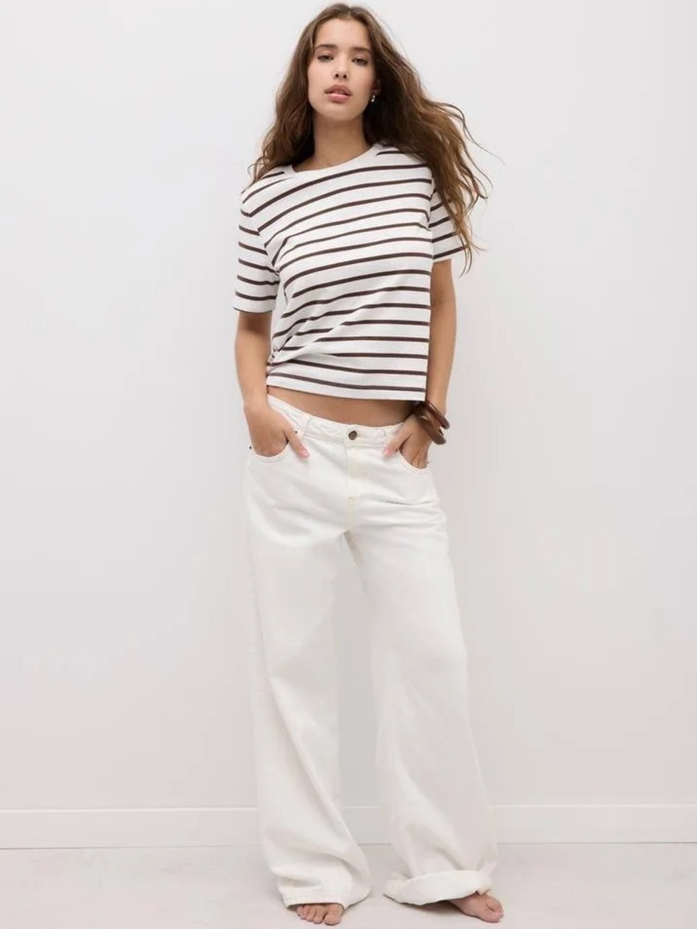 stradivarius White Tee with Brown Stripes - women’s Short Sleeve